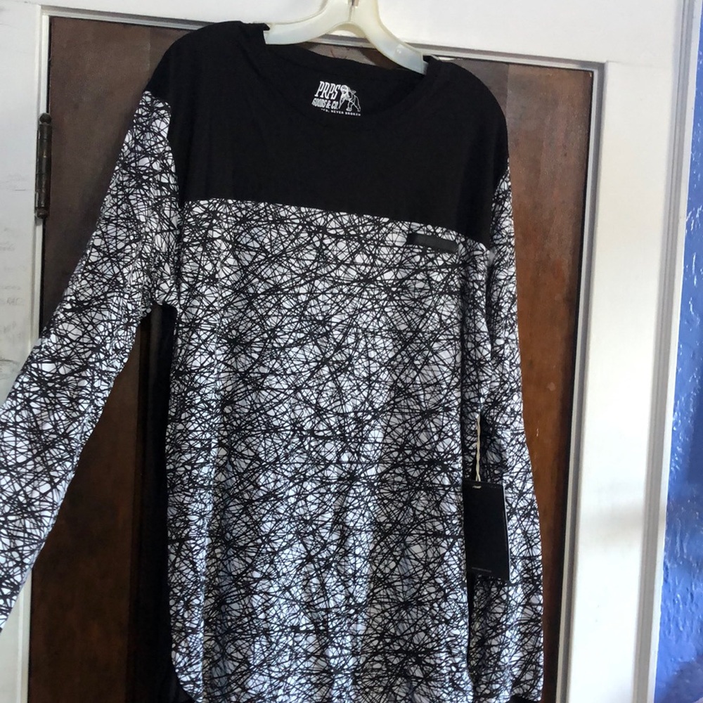 Long-Sleeved Shirt